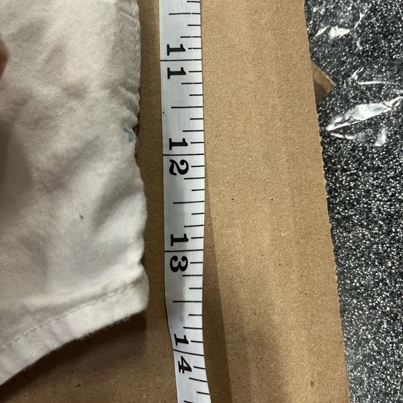 Arizona Jean Company Men's Cream Shirt with Tuscan Design - Picture 4 of 5